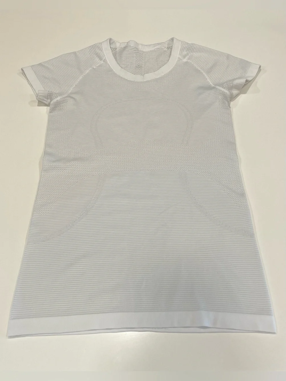 Lululemon Swiftly Tech Short Sleeve Crew - Heathered White